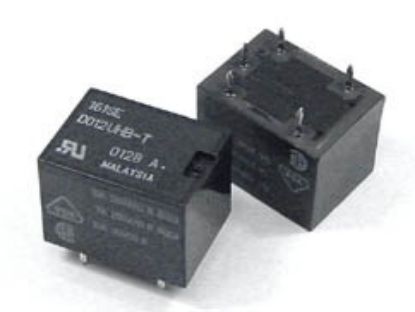 Picture of RELAY SPDT 5A 24VDC RECT 5PCB