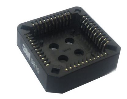 Picture of SOCKET PLCC 32P TRU-HOLE MNT