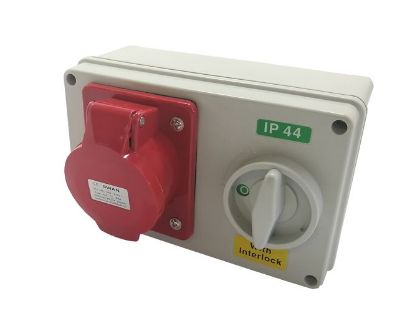 Picture of INTERLOCK SWITCHED SOCKET 32A 220V 3P+N IP44
