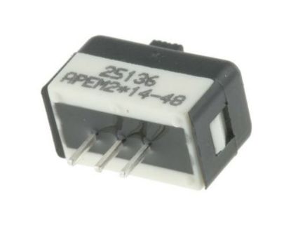 Picture of MINI PCB SLIDE SWITCH 3PIN SPDT DIP 4A 125V