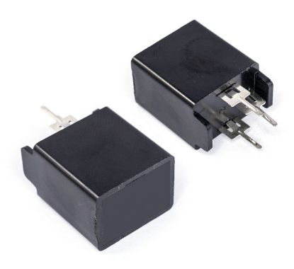 Picture of DEGAUSING THERMISTOR PTC 18E 3-PINS