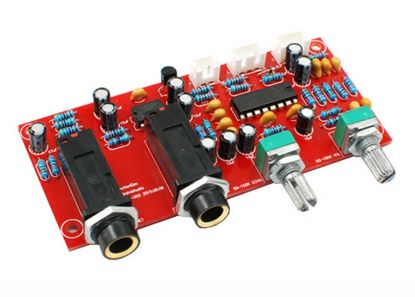 Picture of MICROPHONE AMPLIFIER WITH ECO, REVERBERATION AND MORE