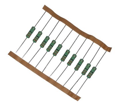 Picture of RESISTOR 3W ROUND W/W M/O 5% 15x5mm 33E
