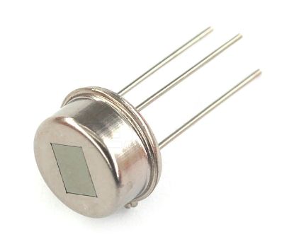Picture of PIR RADIAL SENSOR DUAL ELEMENT 15V 70-DEG 5x3.8mm TO-5