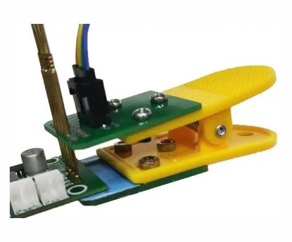 Picture of TEST CLIP WITH SPRING PROBES P=2.54 SIL08